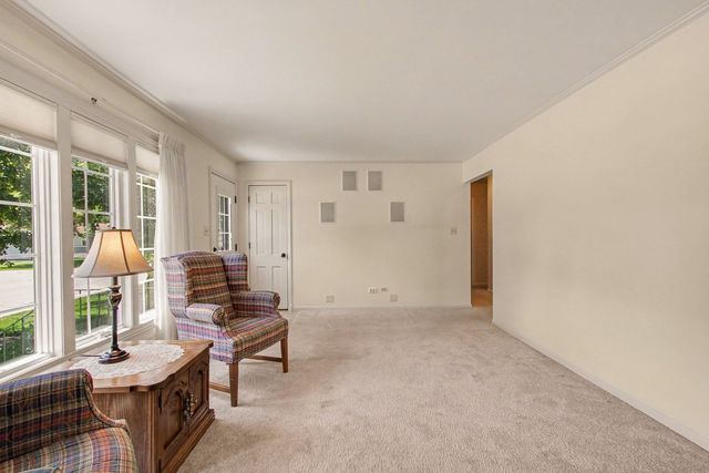 510 E 164th Place, South Holland, IL 60473