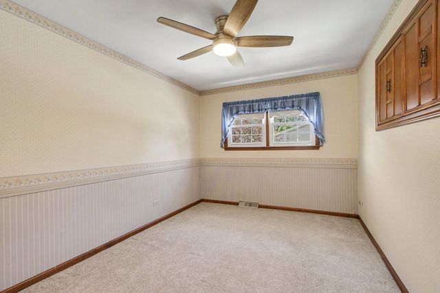 510 E 164th Place, South Holland, IL 60473