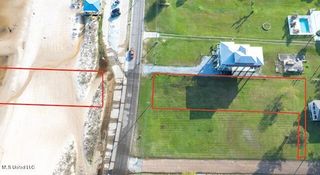 231 N Beach Boulevard, Waveland, MS 39576
