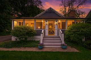 32W235 Army Trail Road, Wayne, IL 60184