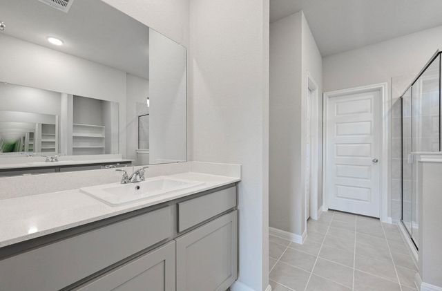 174 Hornet ST, Elgin, TX 78621