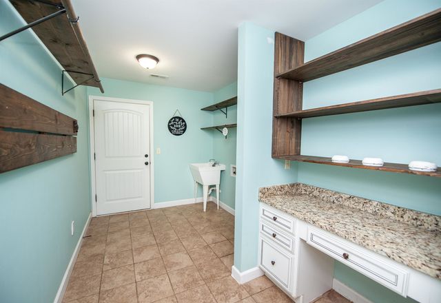 310 War Emblem Drive, Boiling Springs, SC 29316