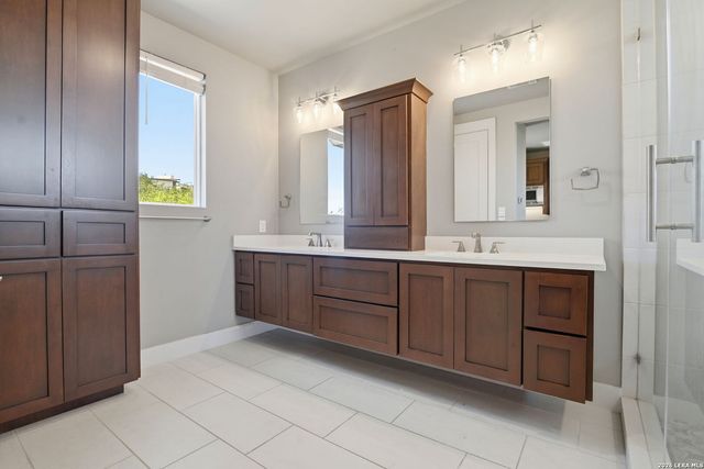 22817 Linwood Rdg, San Antonio, TX 78255
