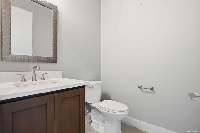 22817 Linwood Rdg, San Antonio, TX 78255