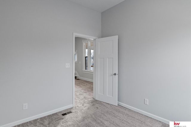 2321 N 45 Street, Omaha, NE 68104