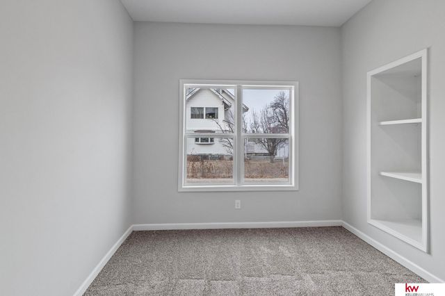 2321 N 45 Street, Omaha, NE 68104