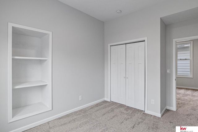 2321 N 45 Street, Omaha, NE 68104