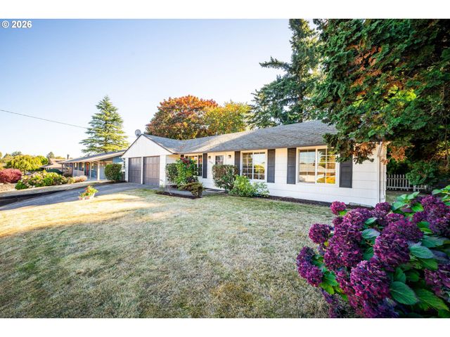13236 Ne SHAVER St, Portland, OR 97230