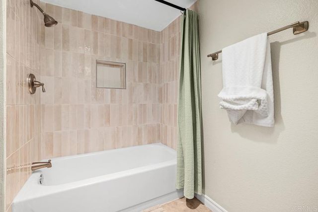 12290 Corte Sabio 3210, San Diego, CA 92128