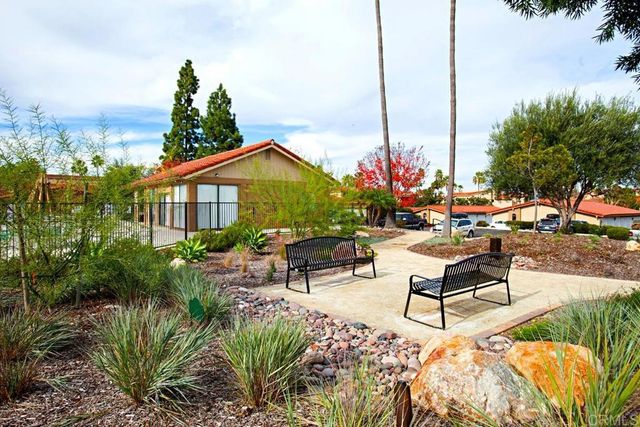 12290 Corte Sabio 3210, San Diego, CA 92128