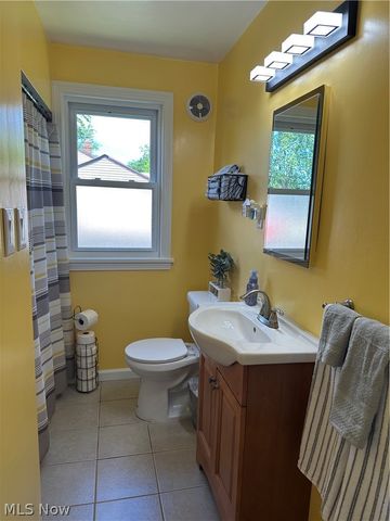 6463 Seminole Trail, Mentor, OH 44060