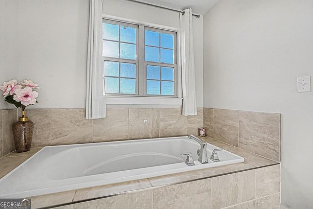 864 Maduro Way, Mcdonough, GA 30253