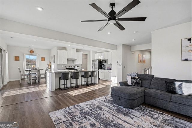 864 Maduro Way, Mcdonough, GA 30253