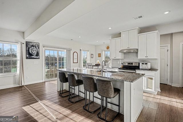 864 Maduro Way, Mcdonough, GA 30253