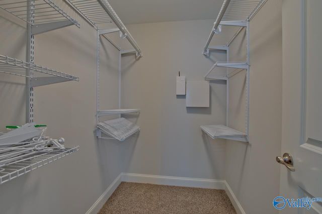 5039 Montauk Trail SE, Owens Cross Roads, AL 35763