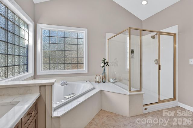 3400 Twelve Oaks Place, Charlotte, NC 28270