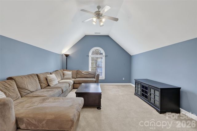 3400 Twelve Oaks Place, Charlotte, NC 28270