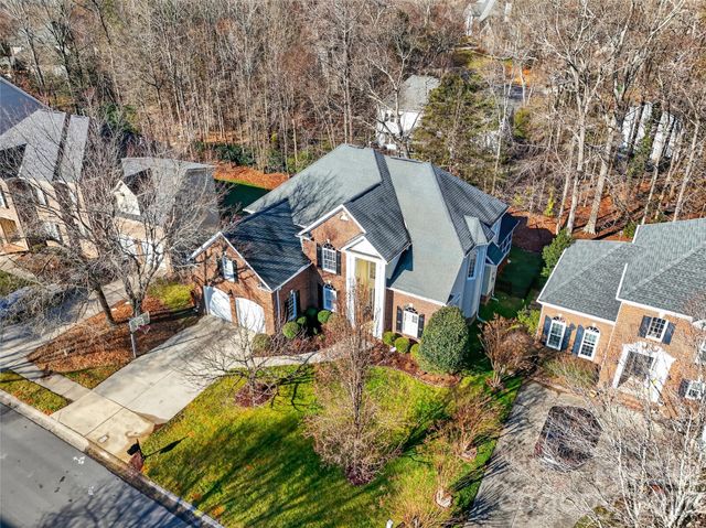 3400 Twelve Oaks Place, Charlotte, NC 28270