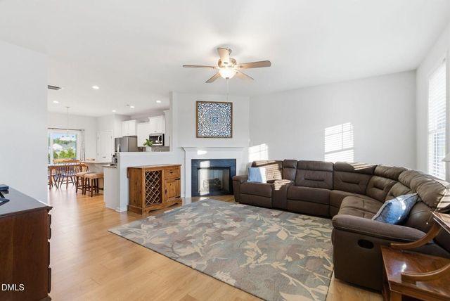 60 Robertson Stable Lane, Zebulon, NC 27597