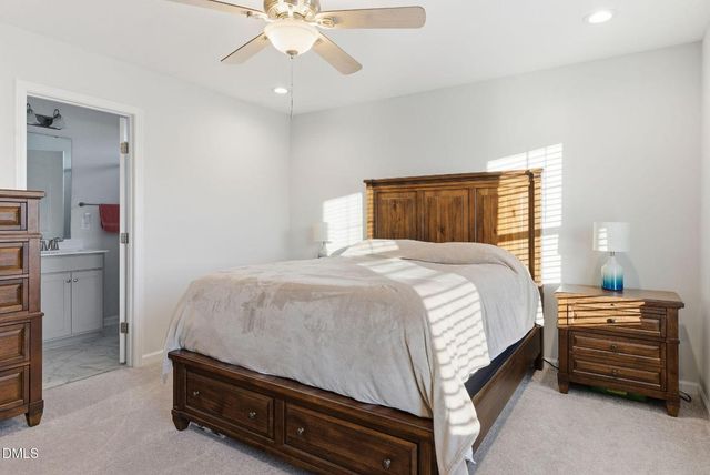 60 Robertson Stable Lane, Zebulon, NC 27597