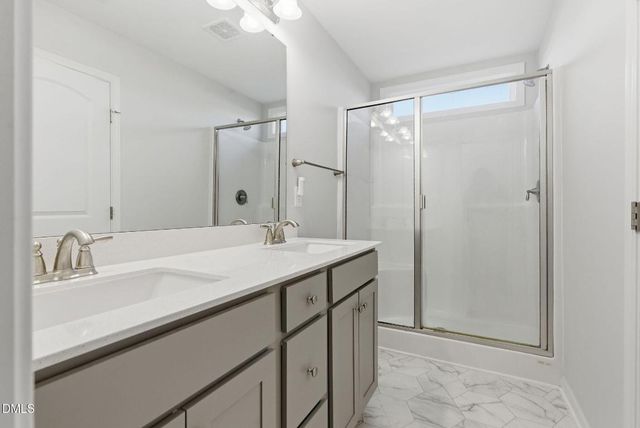 60 Robertson Stable Lane, Zebulon, NC 27597