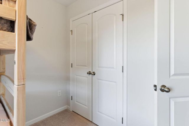 60 Robertson Stable Lane, Zebulon, NC 27597