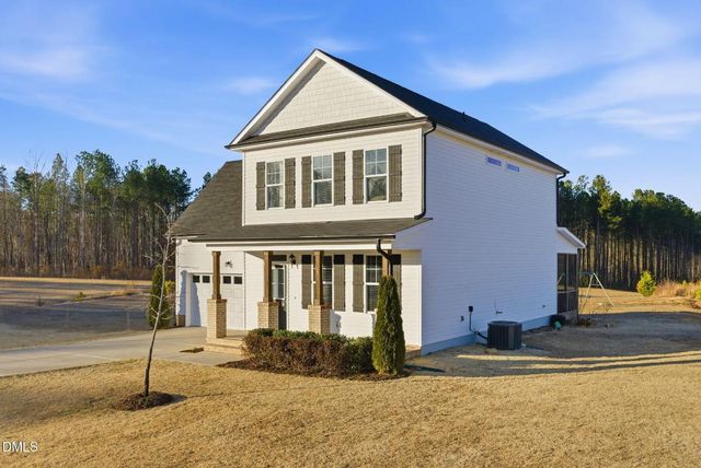 60 Robertson Stable Lane, Zebulon, NC 27597