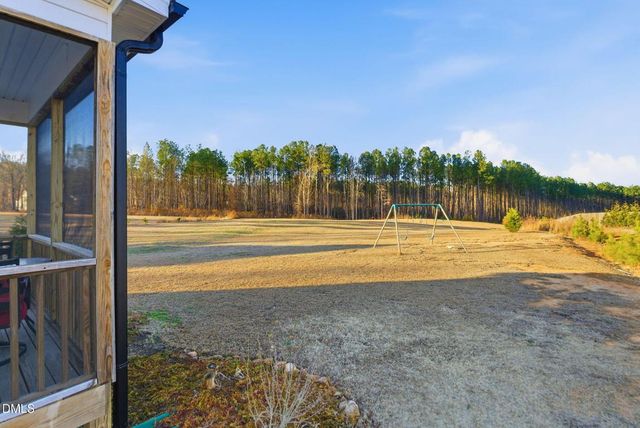 60 Robertson Stable Lane, Zebulon, NC 27597