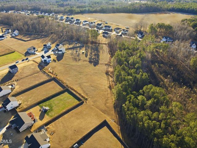 60 Robertson Stable Lane, Zebulon, NC 27597