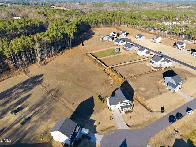 60 Robertson Stable Lane, Zebulon, NC 27597