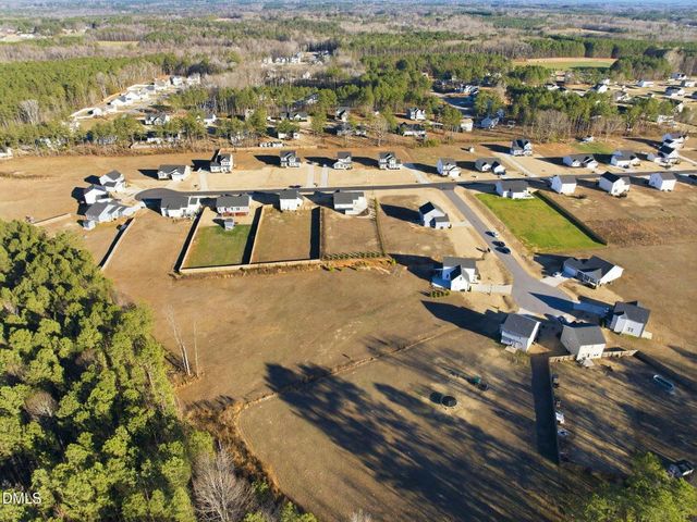 60 Robertson Stable Lane, Zebulon, NC 27597