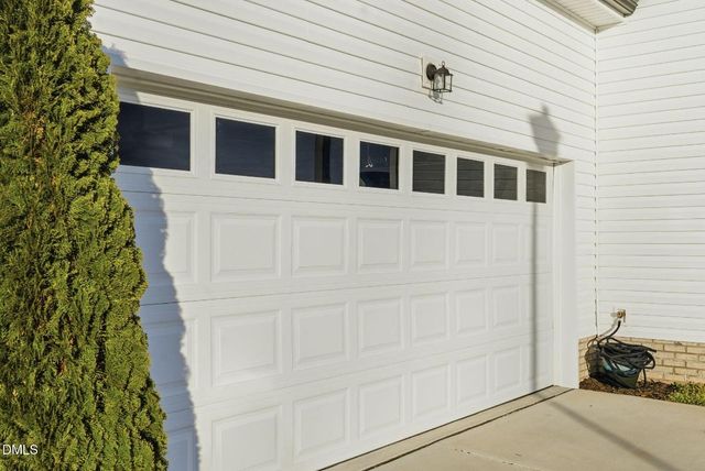 60 Robertson Stable Lane, Zebulon, NC 27597