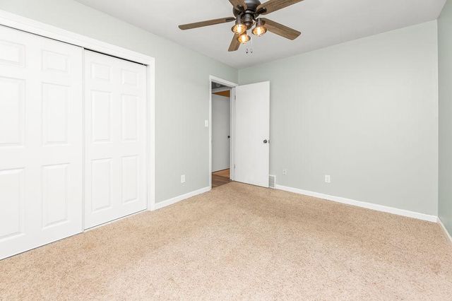105 8th Avenue E, West Fargo, ND 58078