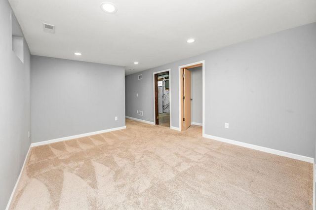 105 8th Avenue E, West Fargo, ND 58078