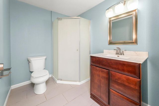 105 8th Avenue E, West Fargo, ND 58078