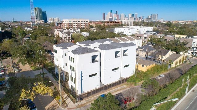 4515 Graustark Street, Houston, TX 77006