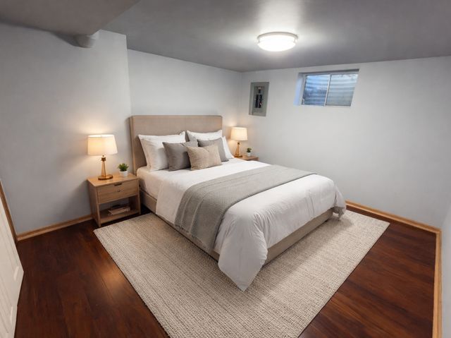 862 Omaha Court, Carol Stream, IL 60188