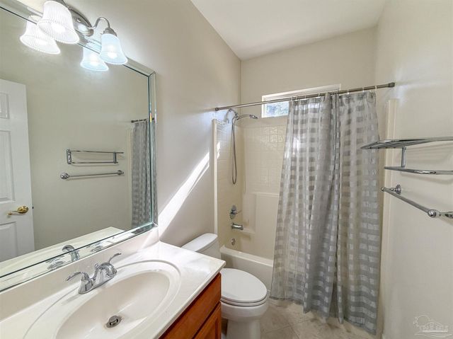 1490 Chalet Pl, Pensacola, FL 32514