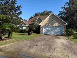 1490 Chalet Pl, Pensacola, FL 32514