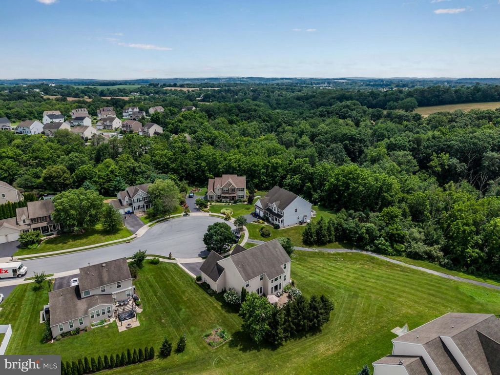 1808 BOXWOOD COVE, Palmyra, PA 17078
