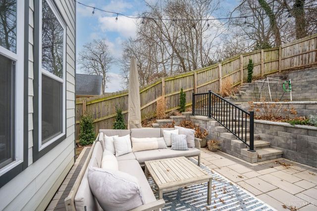 3443 Ault View Avenue, Cincinnati, OH 45208