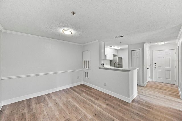 18001 RICHMOND PLACE DRIVE 136, Tampa, FL 33647