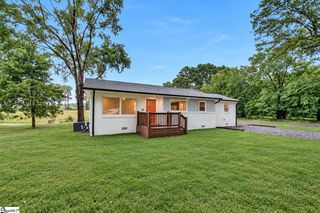 2141 Mayo Road, Cowpens, SC 29330