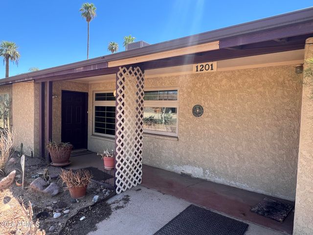 1201 E DESERT PARK Lane, Phoenix, AZ 85020