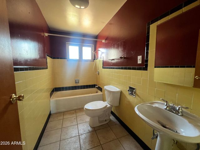 1201 E DESERT PARK Lane, Phoenix, AZ 85020