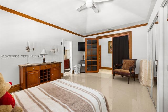 11000 SW 32nd St, Miami, FL 33165