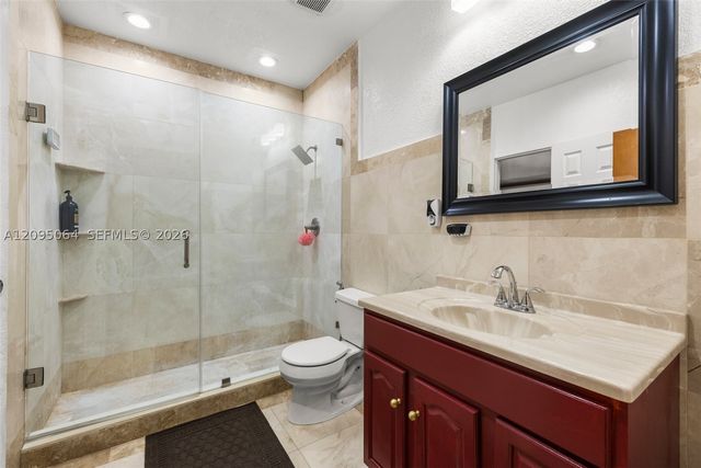 11000 SW 32nd St, Miami, FL 33165