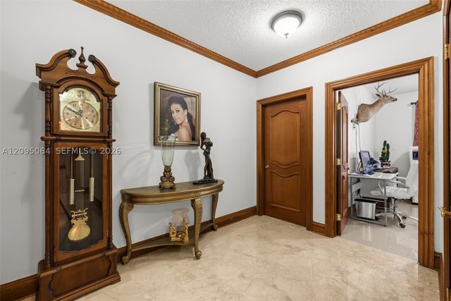 11000 SW 32nd St, Miami, FL 33165