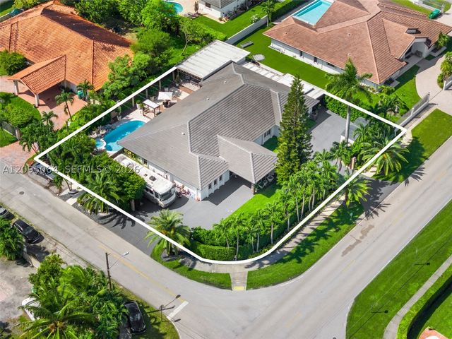 11000 SW 32nd St, Miami, FL 33165
