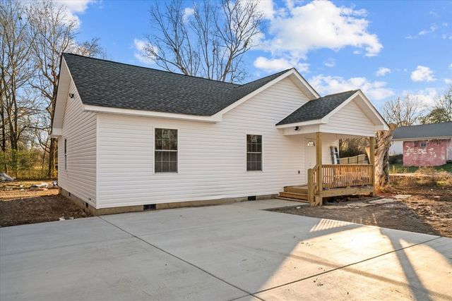 216 Scobie Ave, Dalton, GA 30721